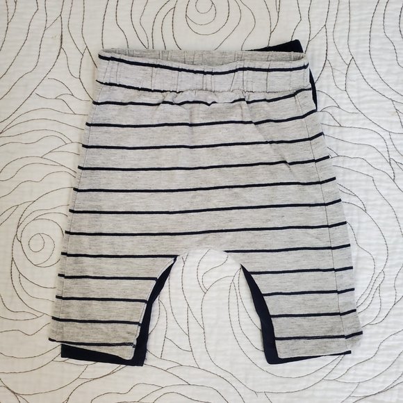FREE W/ BUNDLE [3-6M] Cotton Pants, 1 Solid Navy, 1 Striped Gray/Navy - Picture 4 of 6